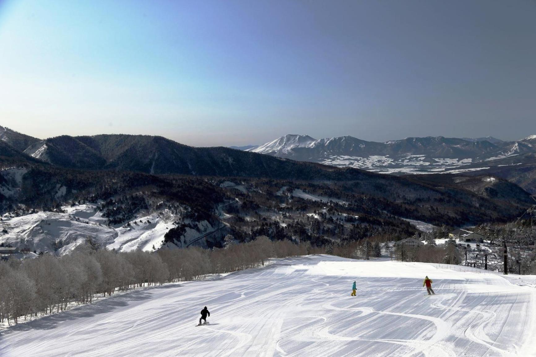 Manza Kogen Hotel Tsumagoi Εξωτερικό φωτογραφία